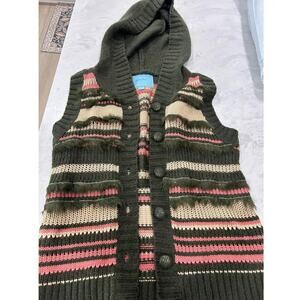 Ruby Rose Sweater Vest size med Olive Green and Coral
